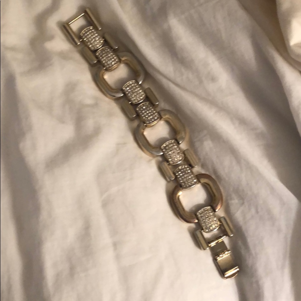 Gold bracelet